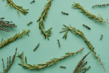 Rosemary Water VS Rosemary Oil: Which One Is Better For You? (Rosemary Benefits)